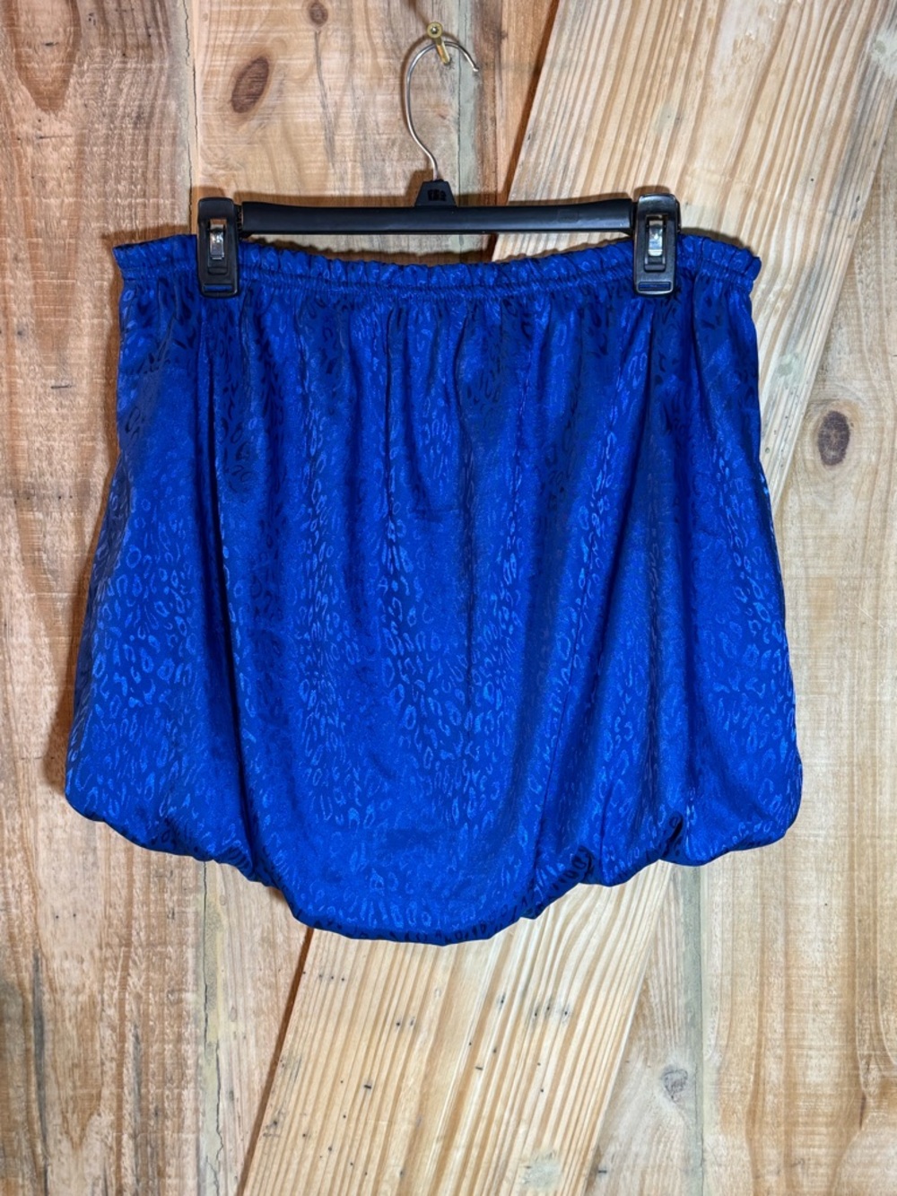 entro Vibrant Satin Blue Puff Skirt